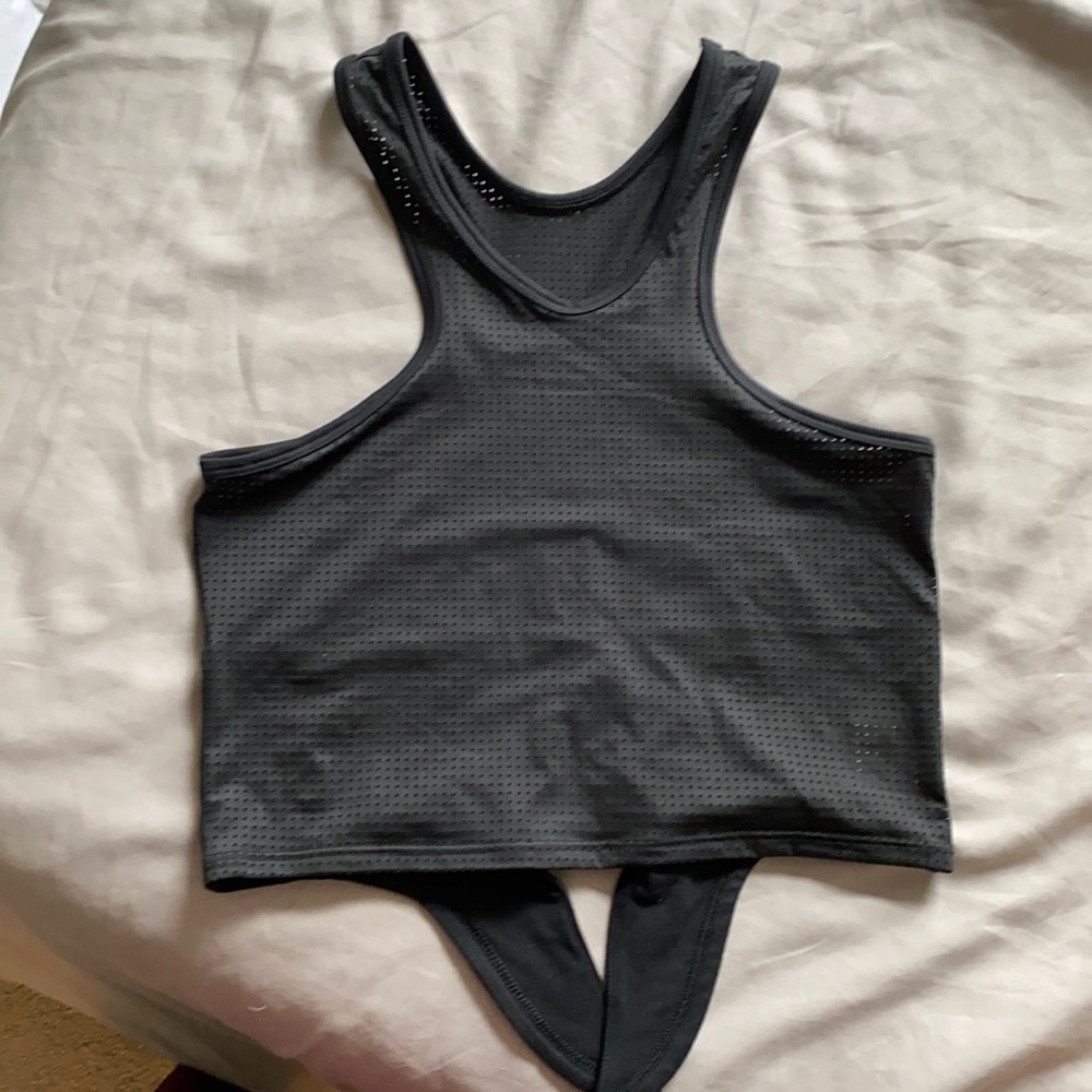 Bombshell perforated cropped tie back tank.